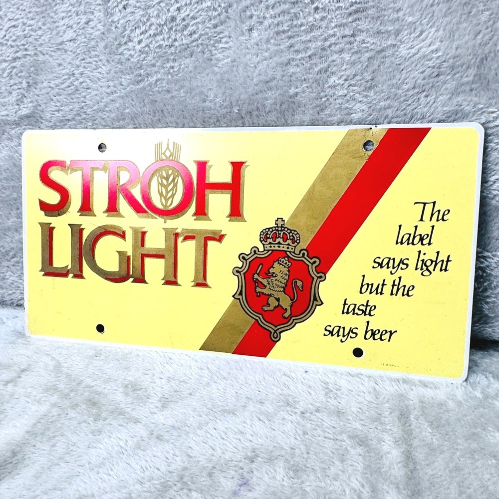 Vintage Stroh Light Beer Metal Sign License Plate Style‎ Man Cave Bar Decor - Picture 2 of 3
